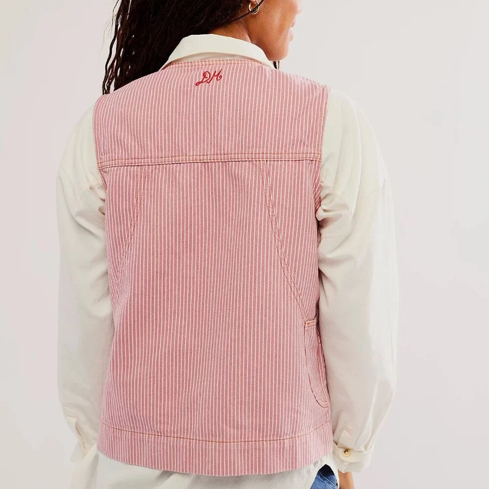 Damson Madder Dilly Gilet - Picture 6 of 10